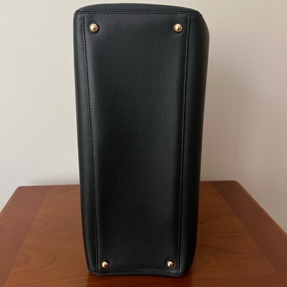 SOLD NEVER USED Chanel Executive Authentic Black Grained Leather Tote Bag - Picture 8 of 14